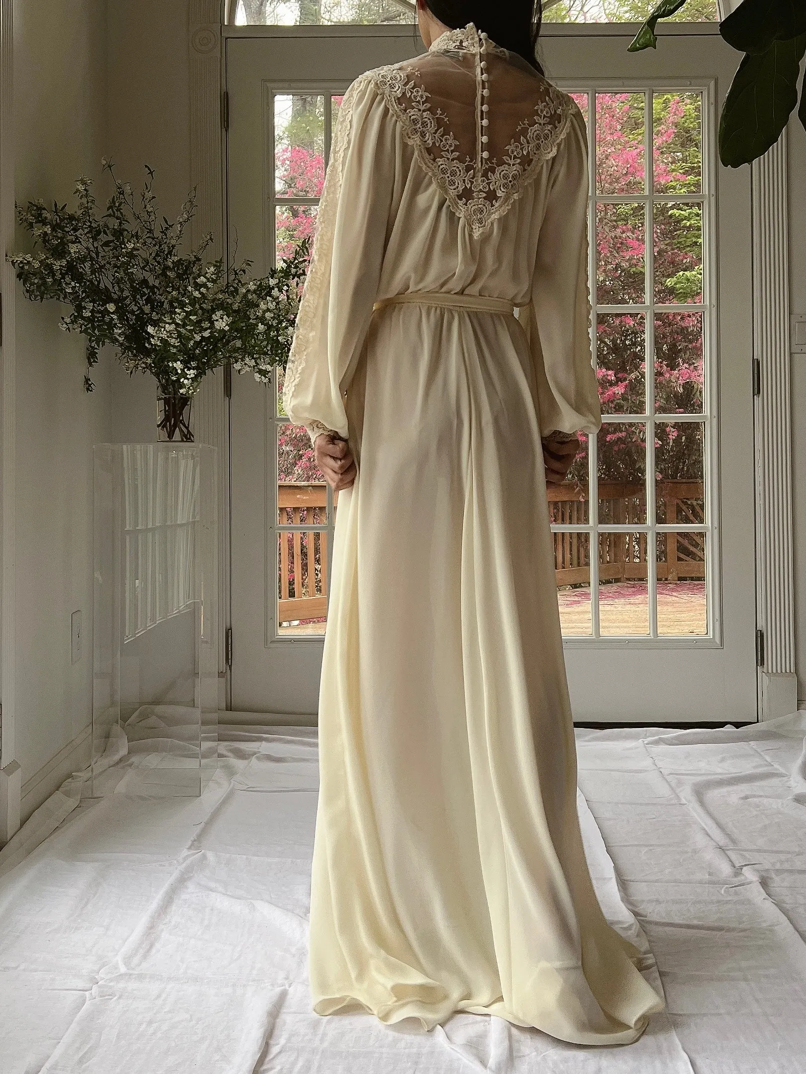 1970's Chiffon Poet Sleeves Gown - M