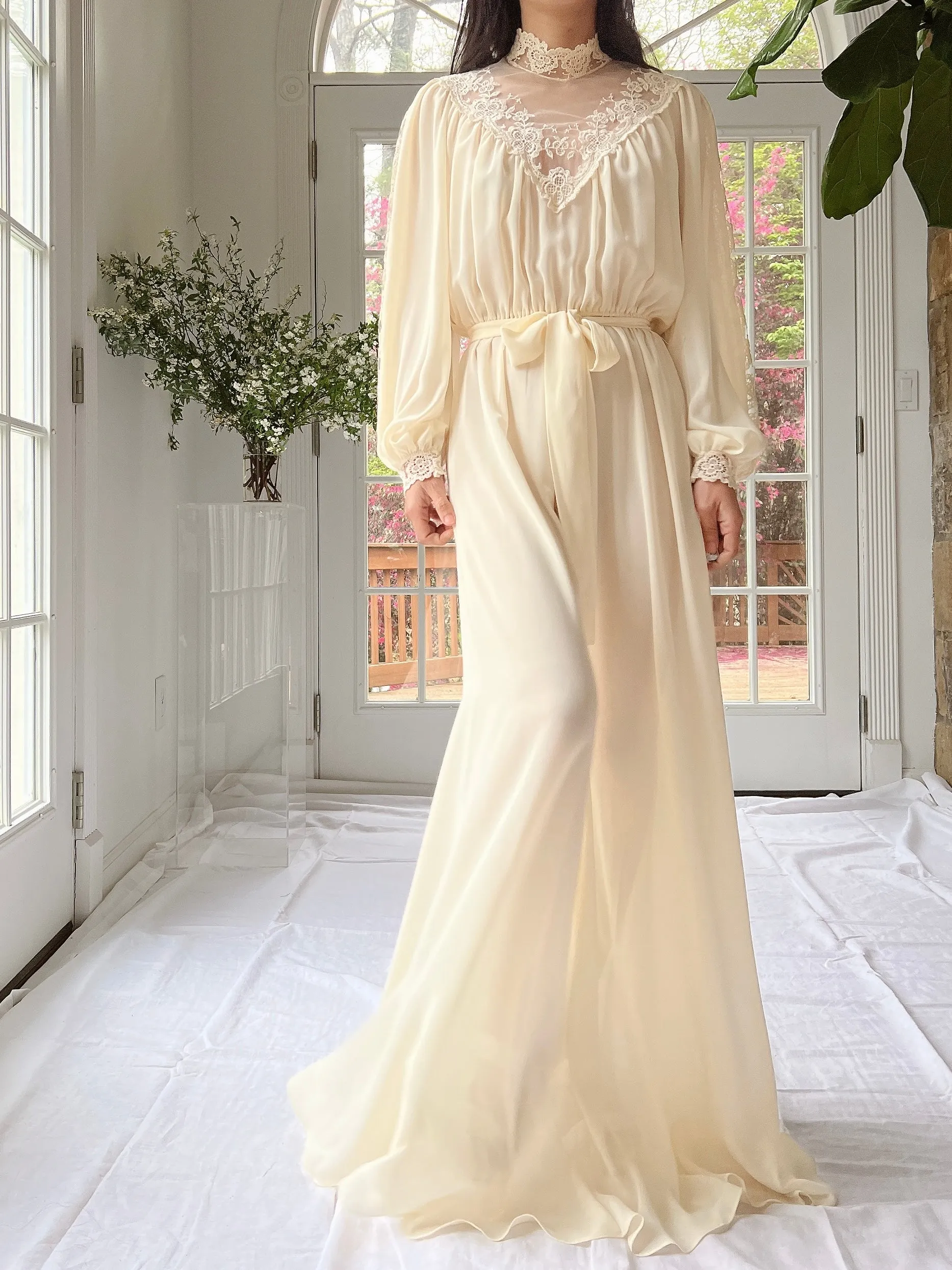 1970's Chiffon Poet Sleeves Gown - M